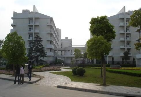 空調(diào)遠程智能控制器，改善空調(diào)傳統(tǒng)管理 